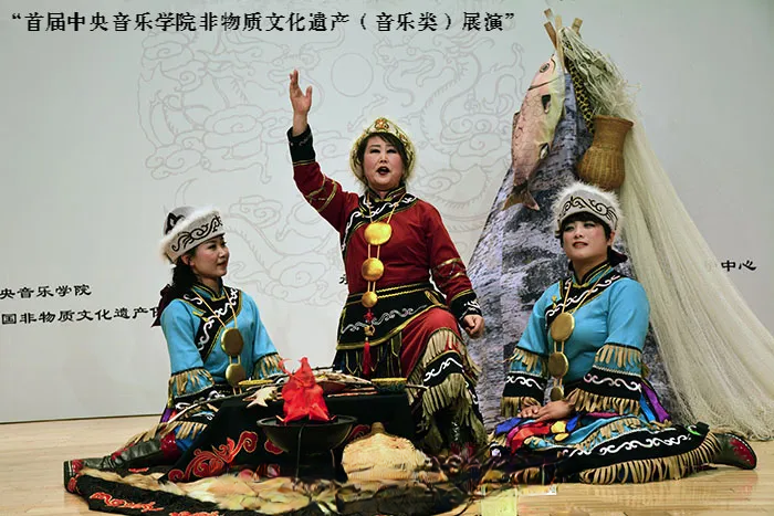 赫哲族伊玛堪